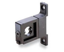 Quikclamp with wall mounting bracket